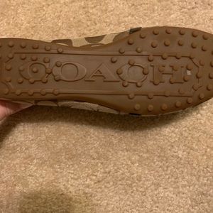 Coach flats size 6 1/2